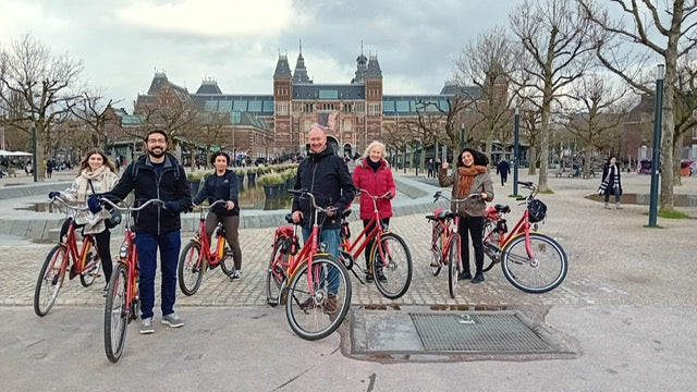 Private bike tour Amsterdam with brewery visit (66.10pp)