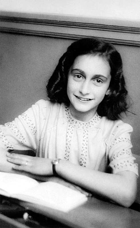 Private Anne Frank WWII walking tour 10 p