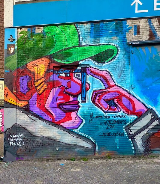 Moco Museum combi Self Guided Bike Tour-save 3 euros